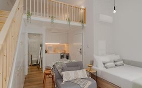 Charming Central Studio With Ac, Next To Metro Station